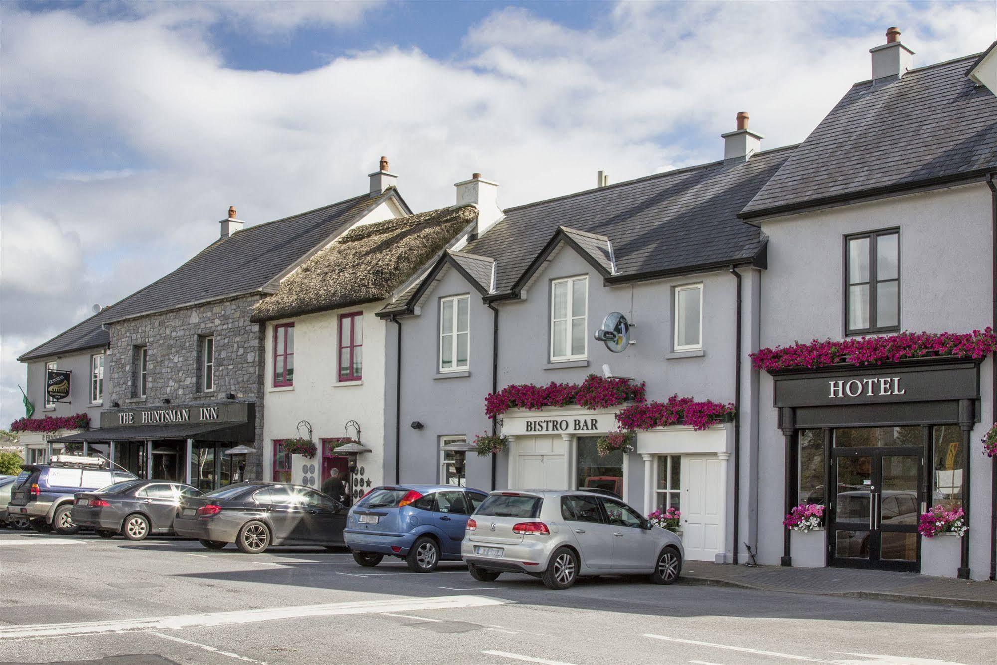 The Huntsman Inn Galway Exterior foto